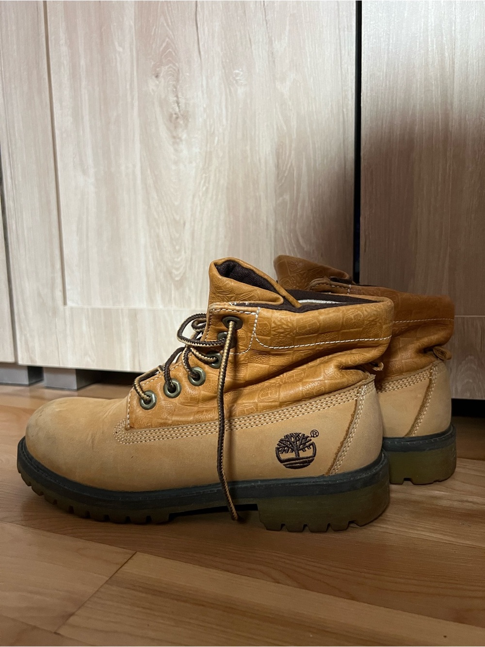 Timberland Roll-Top Boots Wheat Croc Reptile Embossed Youth 4 / Women 5.5